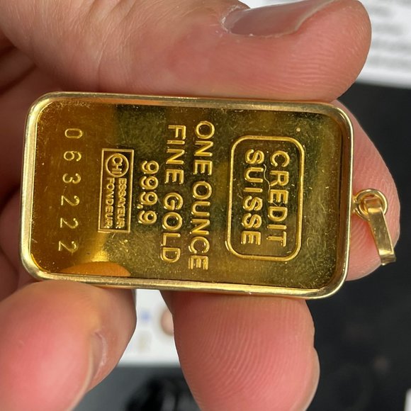 credit suisse pendant 24k gold